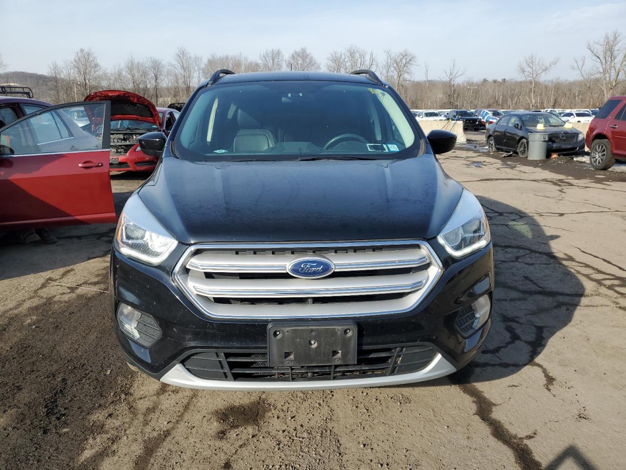 2018 Ford Escape VIN 1FMCU9HD5JUB18922 Copart auction photo, minor dent/scratches damage thumbnail 5