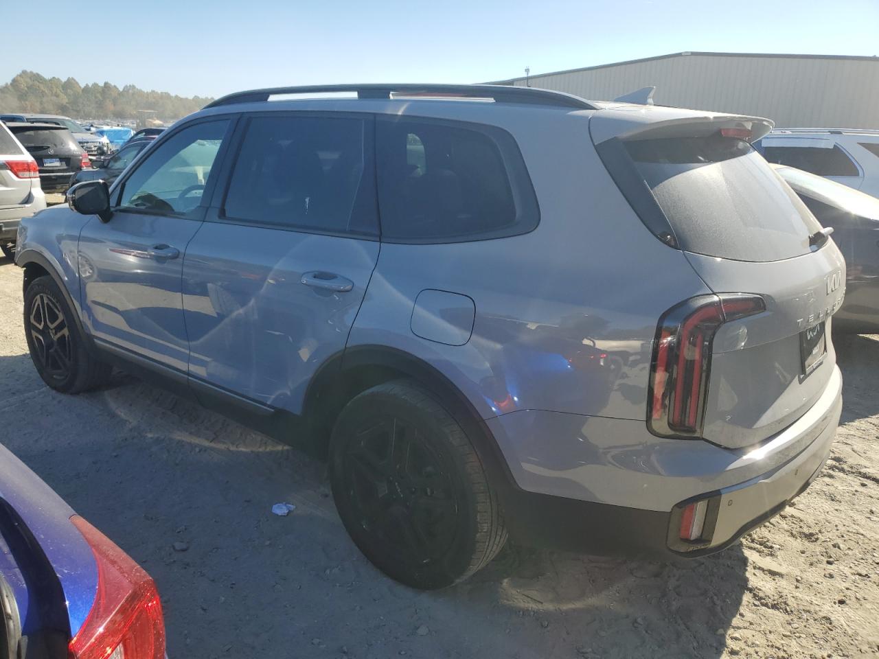 2023 KIA Telluride VIN 5XYP5DGC8PG402425 Copart auction photo, front end / minor dent/scratches damage thumbnail 2