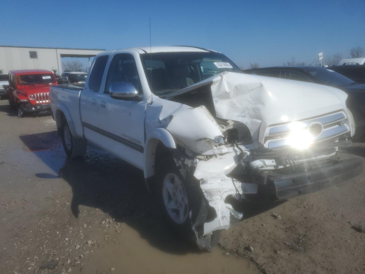 2004 Toyota Tundra VIN 5TBBT44174S452209 Copart auction photo, biohazard/chemical / front end damage thumbnail 4