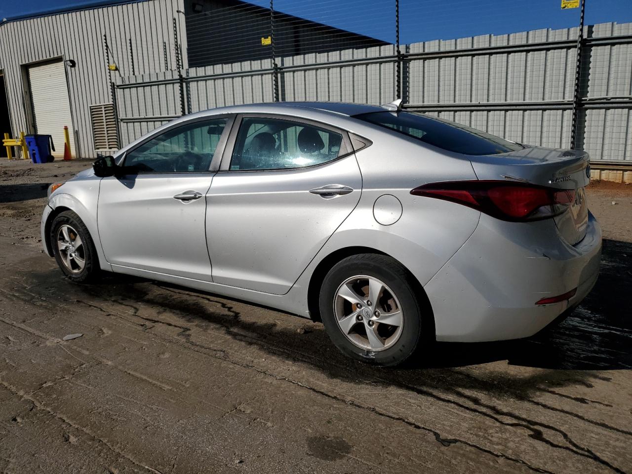 2015 Hyundai Elantra VIN 5NPDH4AE7FH566101 Copart auction photo, rear end / front end damage thumbnail 2