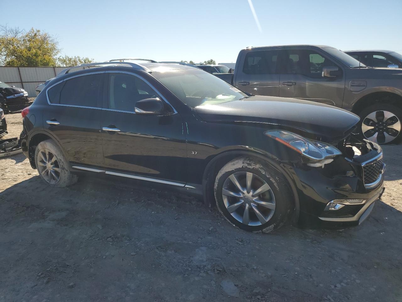 2017 Infiniti QX50 VIN JN1BJ0RPXHM386925 Copart auction photo, front end / minor dent/scratches damage thumbnail 4