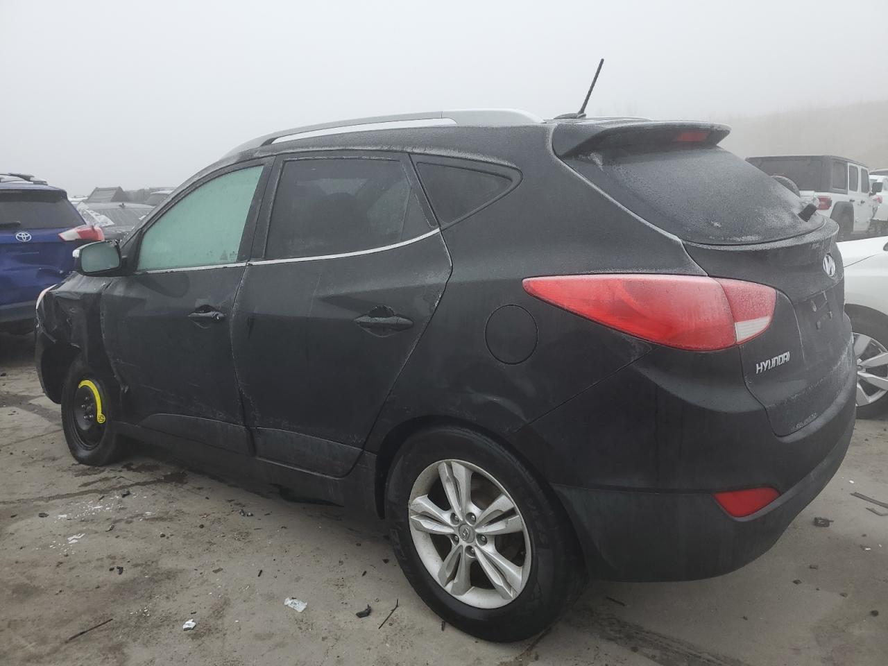 2013 Hyundai Tucson VIN KM8JUCAC2DU566397 Copart auction photo, front end / side damage thumbnail 2