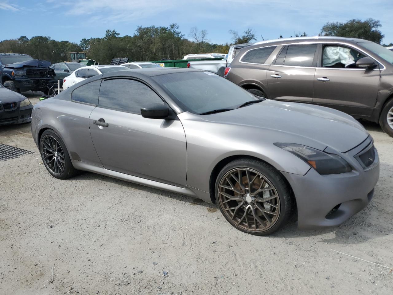 2009 Infiniti G VIN JNKCV64E49M606767 Copart auction photo, minor dent/scratches damage thumbnail 4