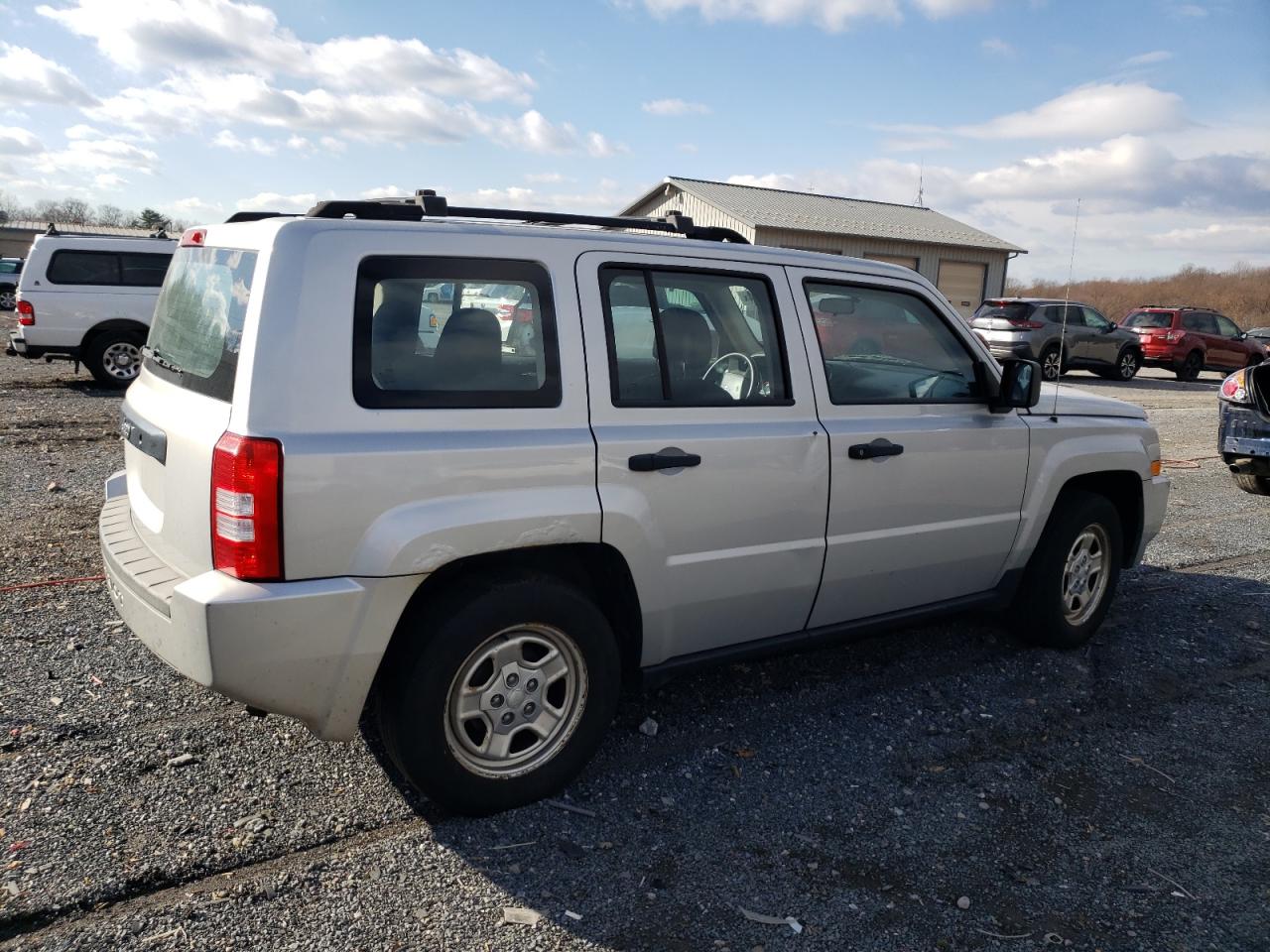 2010 Jeep Liberty (Patriot) VIN 1J4NT2GA9AD506311 Copart auction photo, mechanical damage thumbnail 3