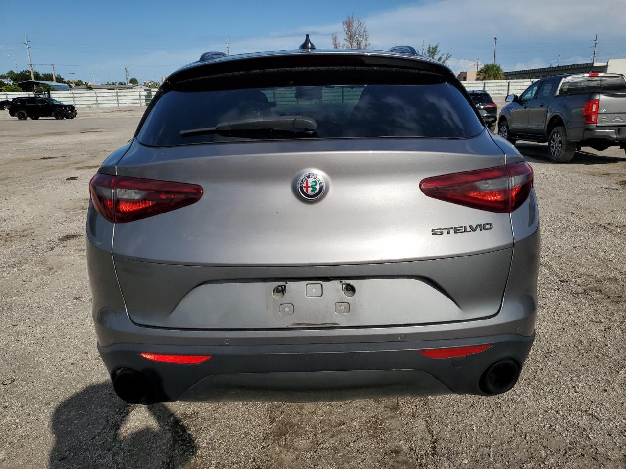 2019 Alfa Romeo Stelvio VIN ZASPAJAN6K7C57077 Copart auction photo, front end damage thumbnail 6
