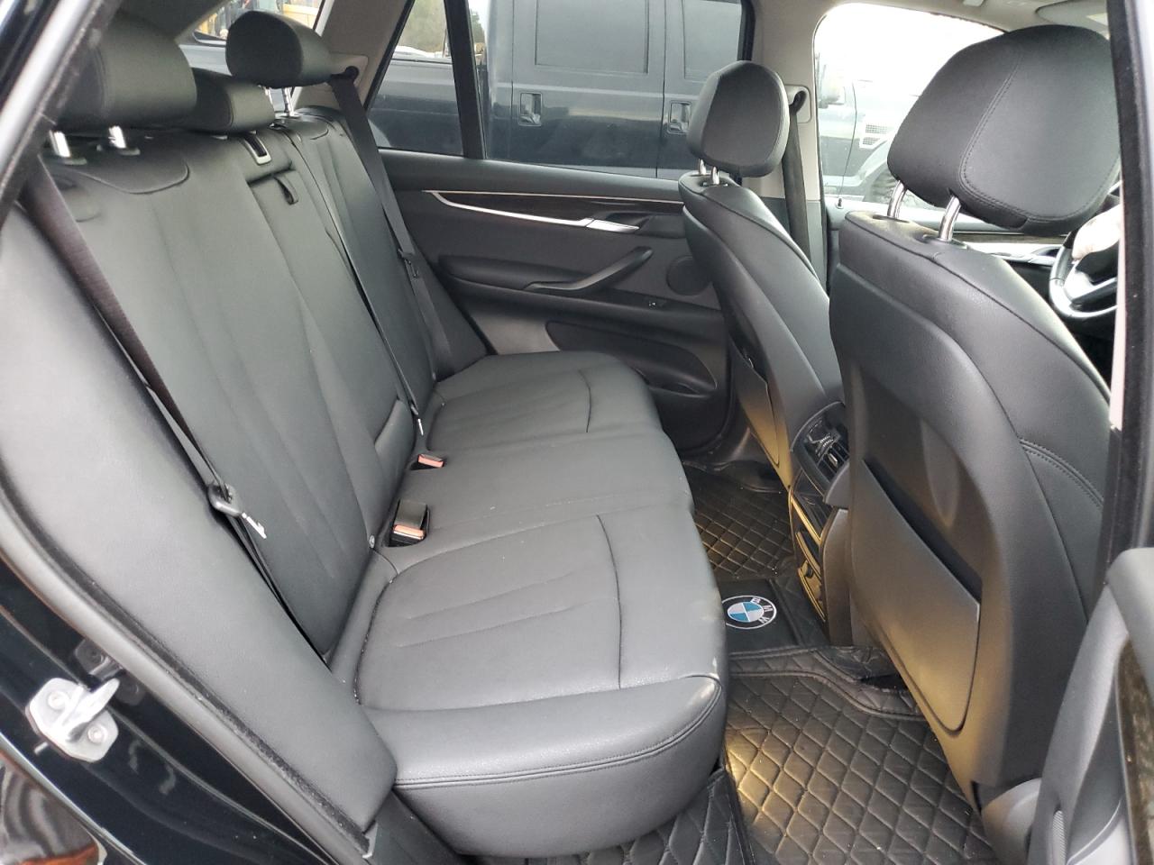2016 BMW X5 VIN 5UXKR2C59G0U17689 Copart auction photo, front end / minor dent/scratches damage thumbnail 11