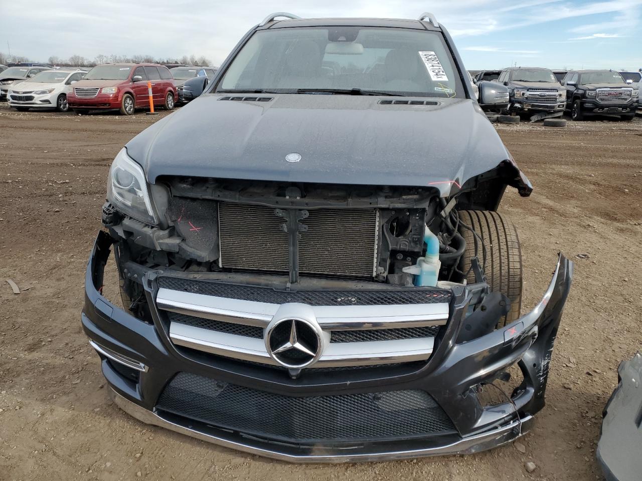 2015 Mercedes-Benz GL-klasse VIN 4JGDF7DE9FA442305 Copart auction photo, front end damage thumbnail 5