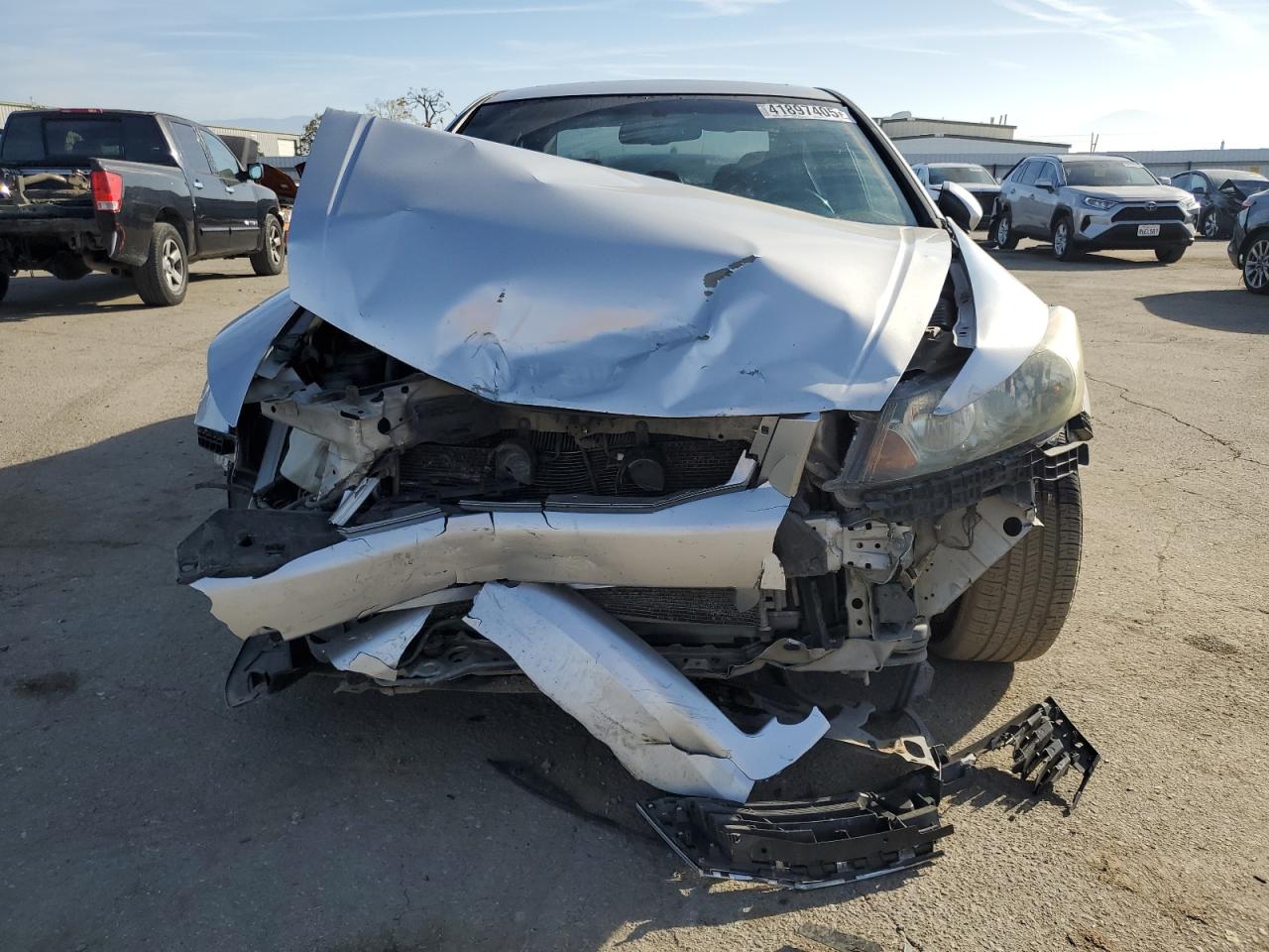 2010 Honda Accord VIN 1HGCP2F83AA147783 Copart auction photo, front end / minor dent/scratches damage thumbnail 5