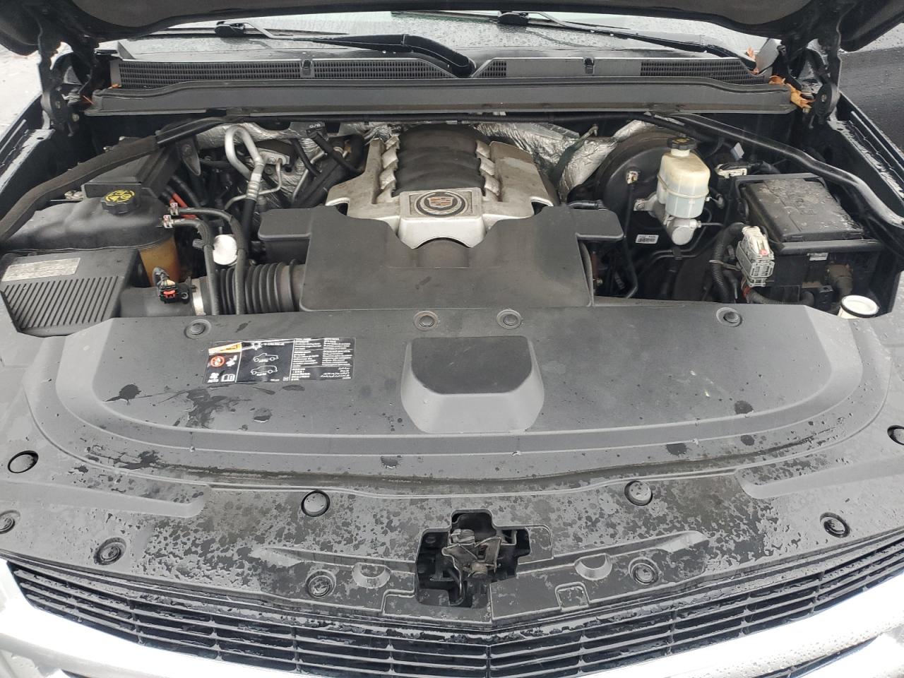 2015 Cadillac Escalade VIN 1GYS4HKJ2FR267754 Copart auction photo, mechanical / minor dent/scratches damage thumbnail 12