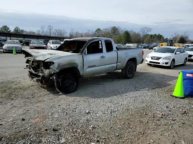 2022 Toyota Tacoma VIN 3TYSZ5AN9NT100550 Copart auction photo, burn / front end damage thumbnail 11