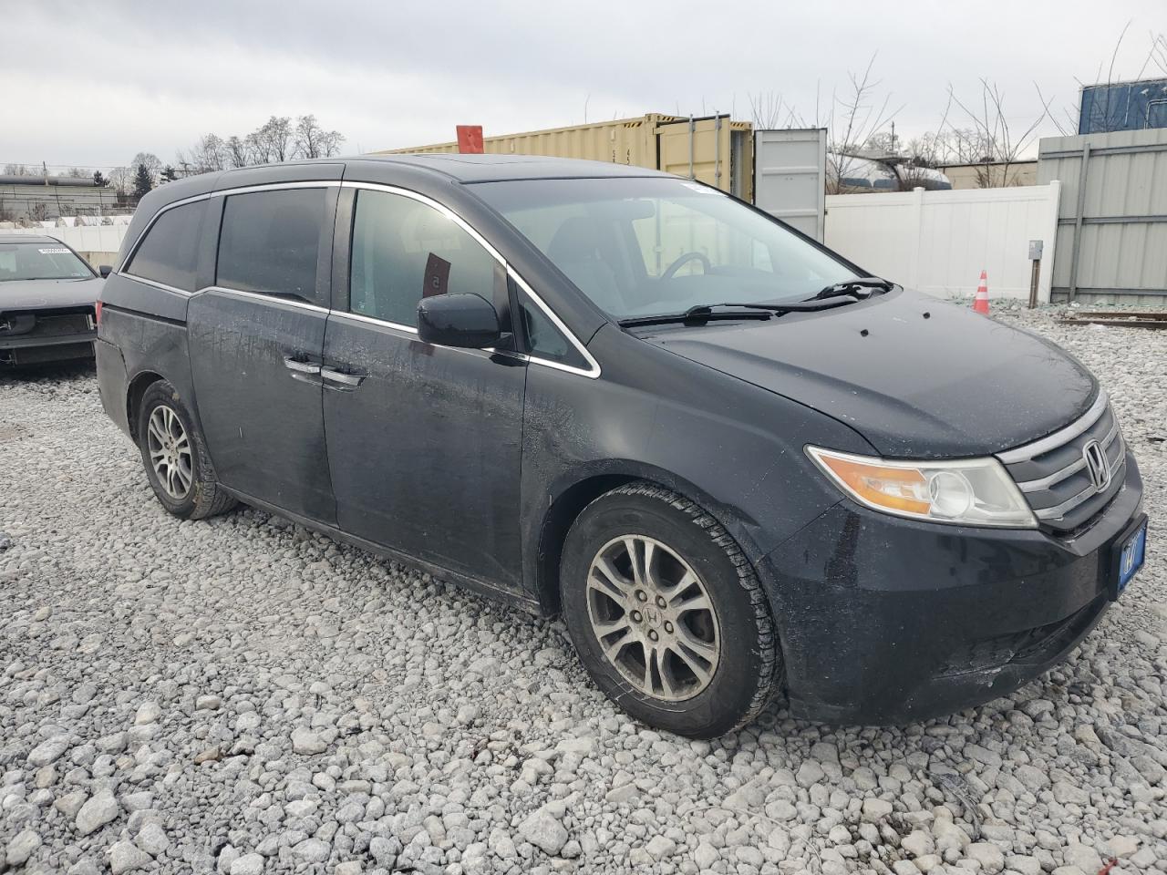 2011 Honda Odyssey VIN 5FNRL5H67BB072306 Copart auction photo, rear end / minor dent/scratches damage thumbnail 4
