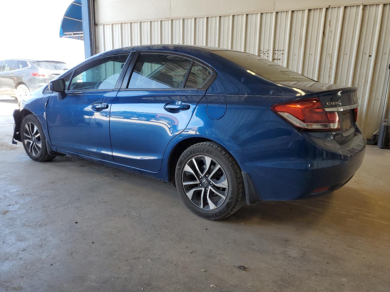 2014 Honda Civic VIN 19XFB2F85EE016982 Copart auction photo, front end / hail damage thumbnail 2