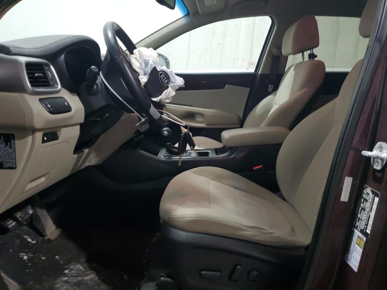 2017 KIA Sorento VIN 5XYPGDA39HG231723 Copart auction photo, front end damage thumbnail 7