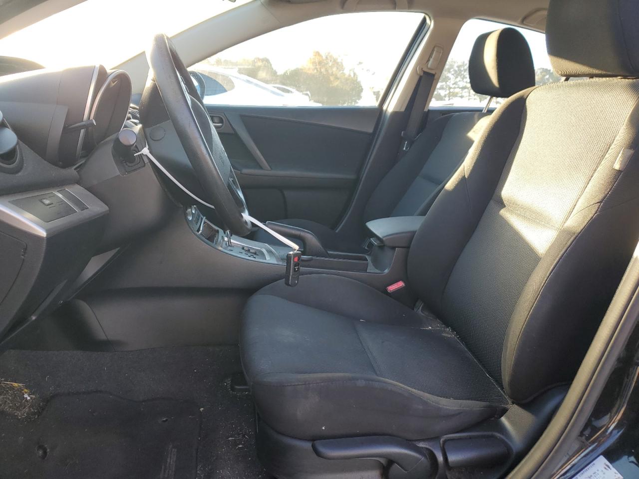 2011 Mazda 3 VIN JM1BL1VF4B1469642 Copart auction photo, minor dent/scratches damage thumbnail 7
