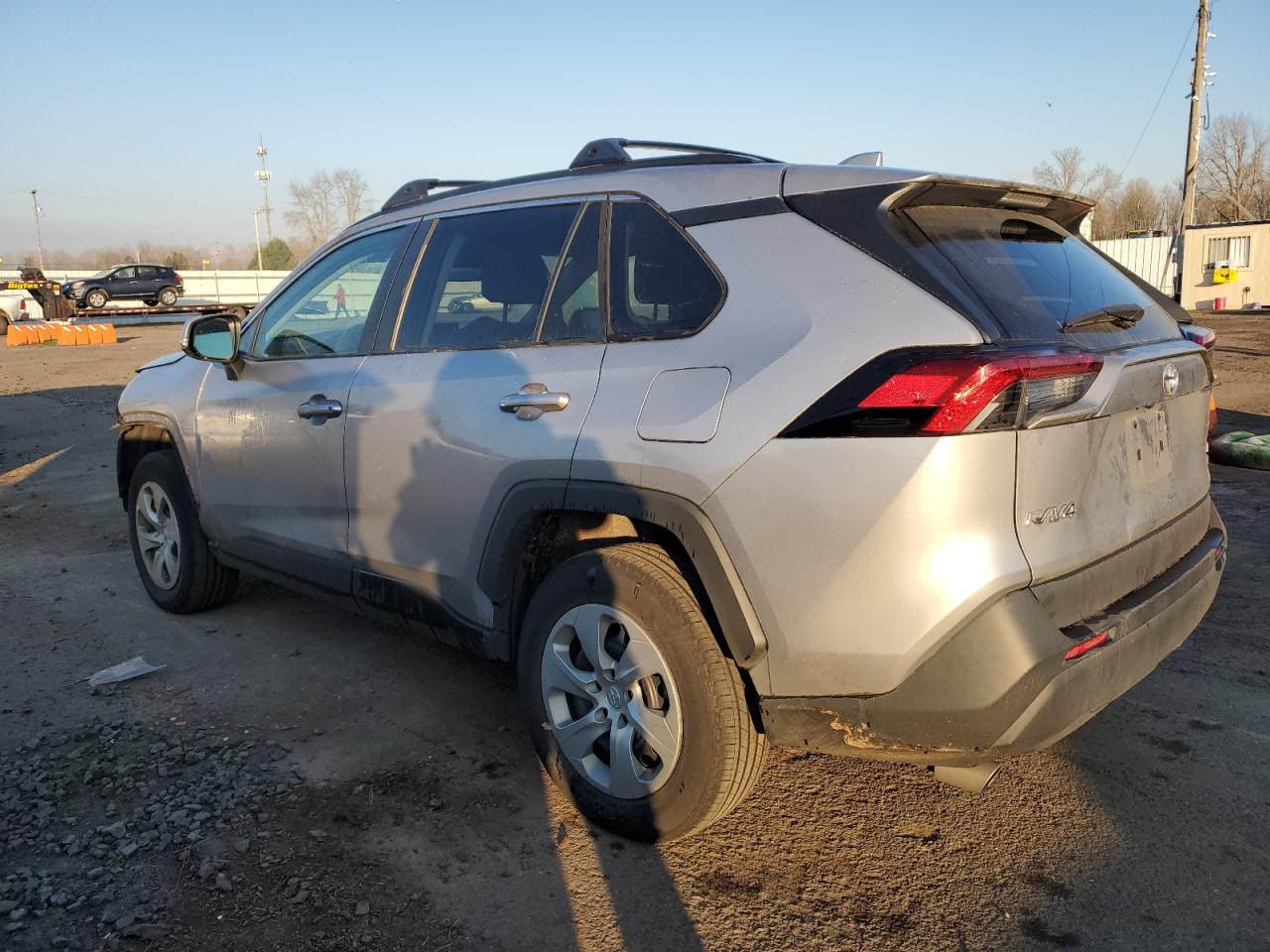 2021 Toyota RAV 4 VIN 2T3G1RFV5MC221793 Copart auction photo, front end damage thumbnail 2
