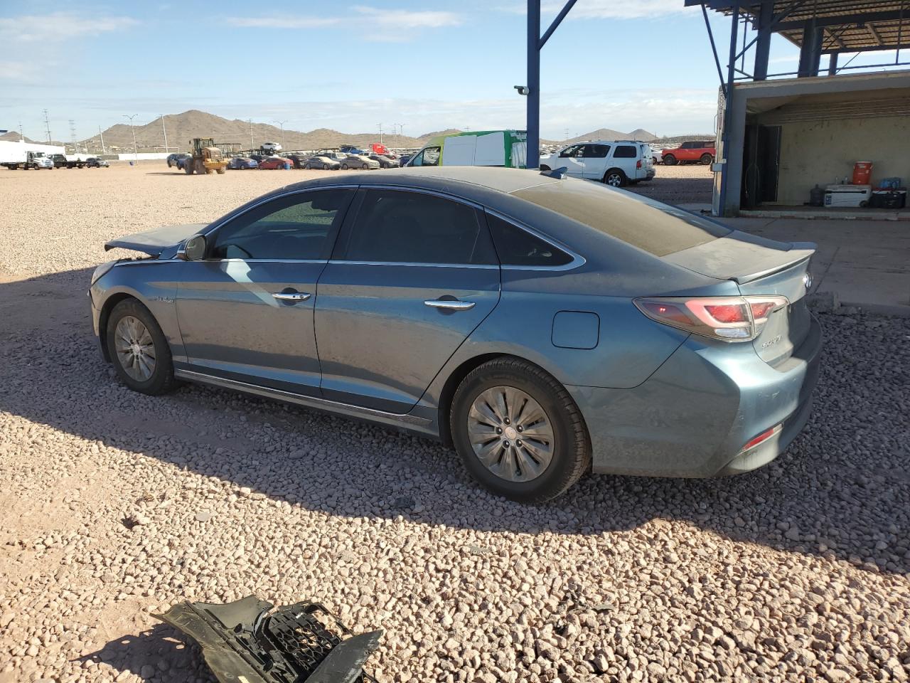 2016 Hyundai Sonata VIN KMHE24L15GA039761 Copart auction photo, front end damage thumbnail 2