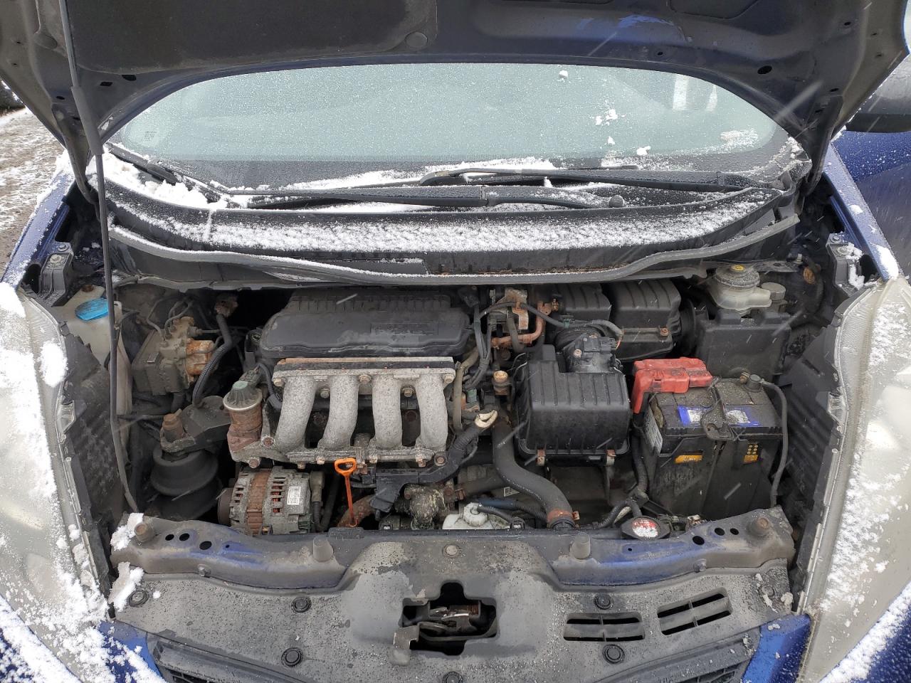 2011 Honda Fit VIN JHMGE8G21BC802434 Copart auction photo, side / minor dent/scratches damage thumbnail 11