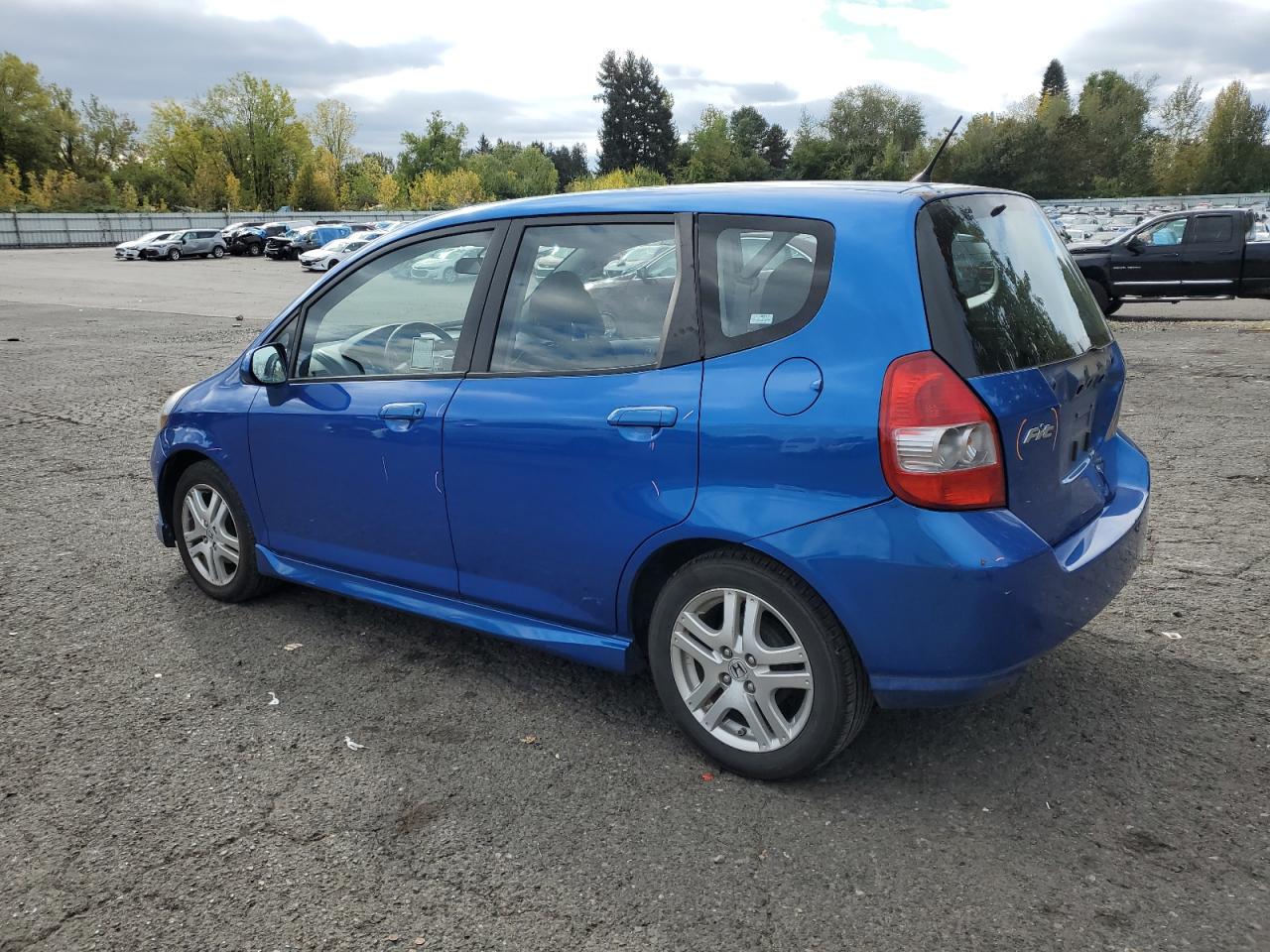 2008 Honda Fit VIN JHMGD38638S024126 Copart auction photo, rear end damage thumbnail 2