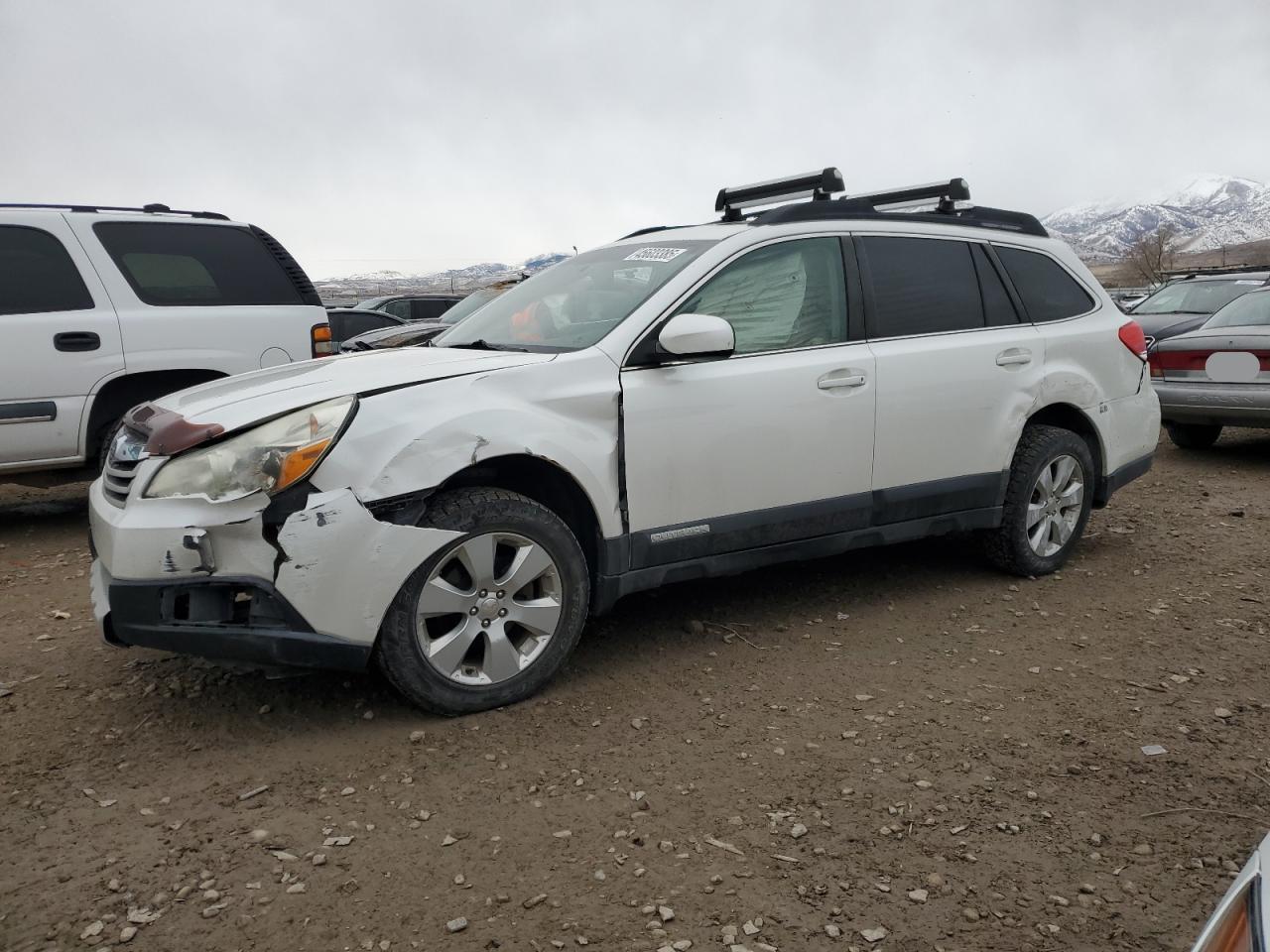 2011 Subaru Outback VIN 4S4BRCKC8B3364123