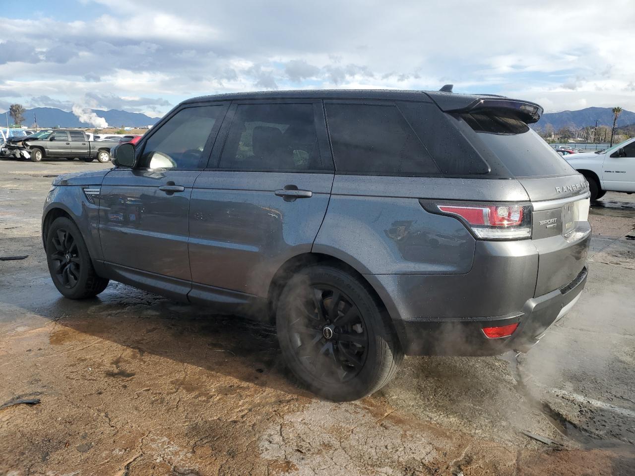 2016 Land Rover Range Rover VIN SALWR2PF7GA117707 Copart auction photo, front end damage thumbnail 2