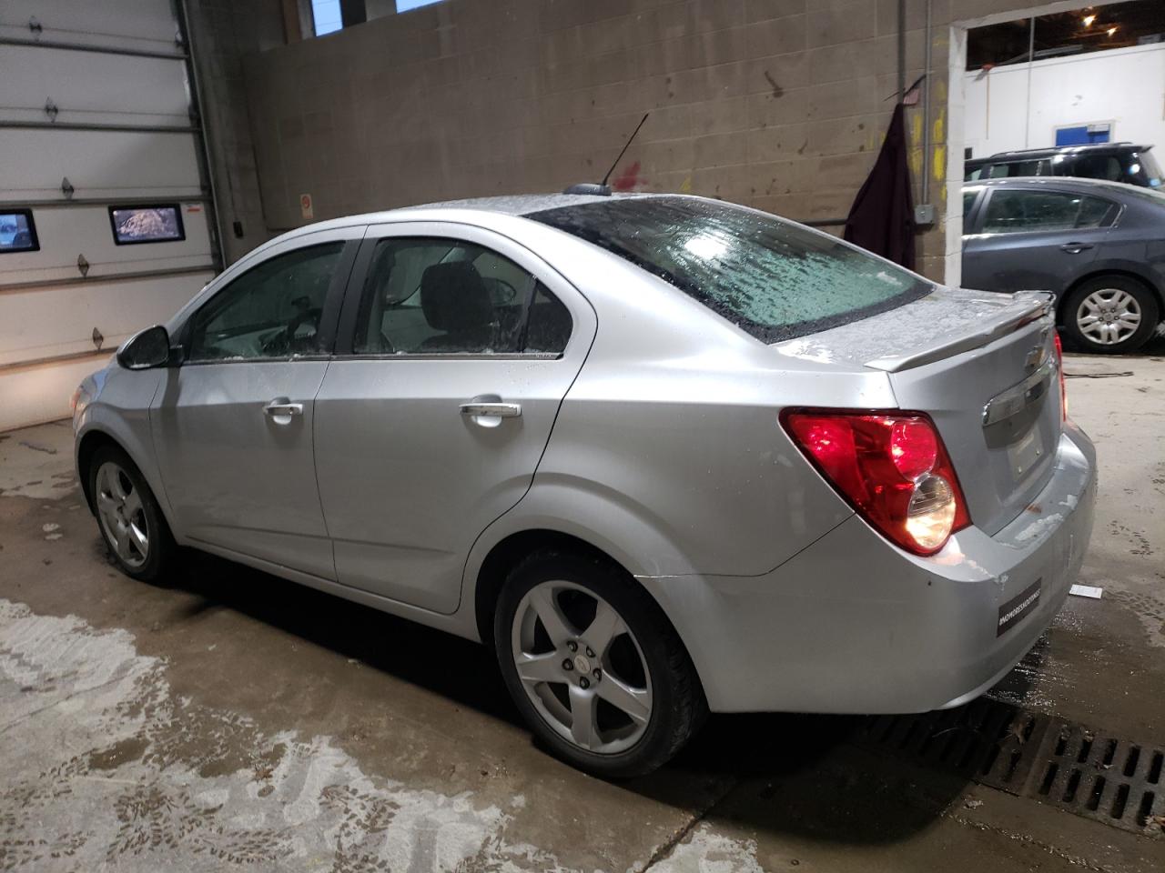 2015 Chevrolet Sonic VIN 1G1JE5SB1F4145639 Copart auction photo, rear end damage thumbnail 2
