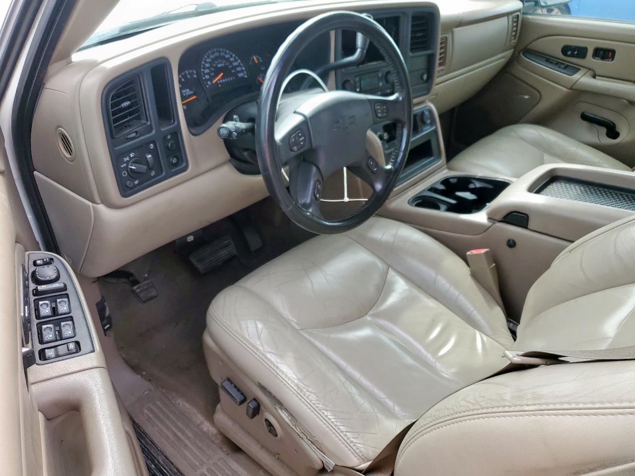 2006 Chevrolet Avalanche VIN 3GNEC12Z66G136904 Copart auction photo, hail / minor dent/scratches damage thumbnail 8
