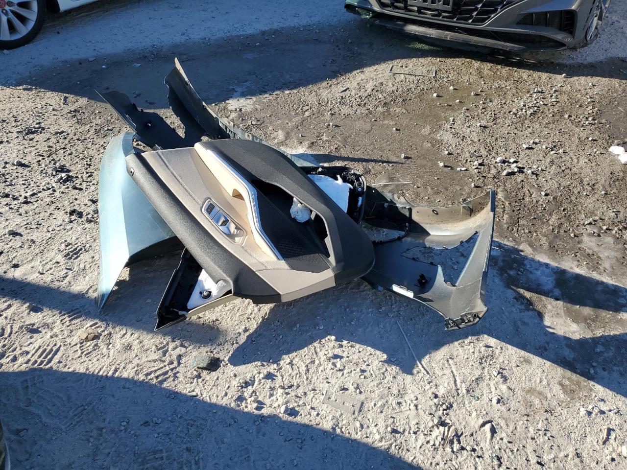 2019 BMW 3er VIN WBA5R7C54KFH12300 Copart auction photo, front end damage thumbnail 12