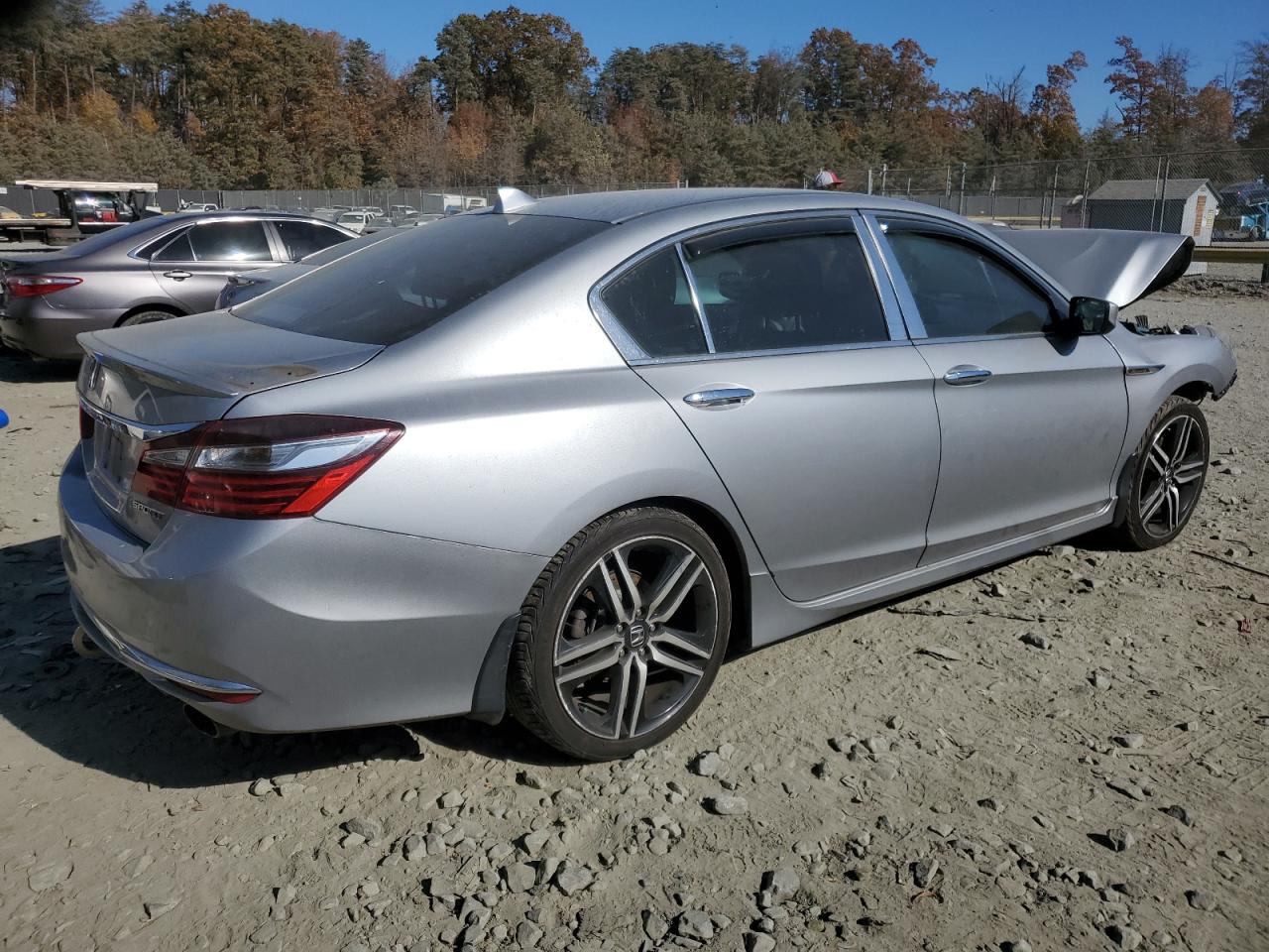 2016 Honda Accord VIN 1HGCR2F52GA047683 Copart auction photo, front end damage thumbnail 3