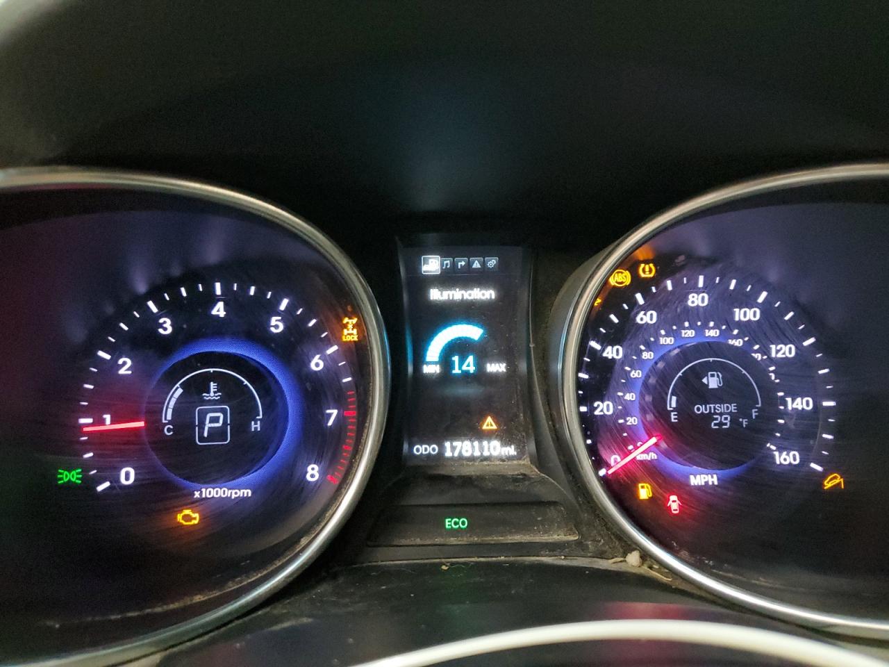 2013 Hyundai Santa Fe VIN 5XYZUDLB0DG123622 Copart auction photo, rear end damage thumbnail 9