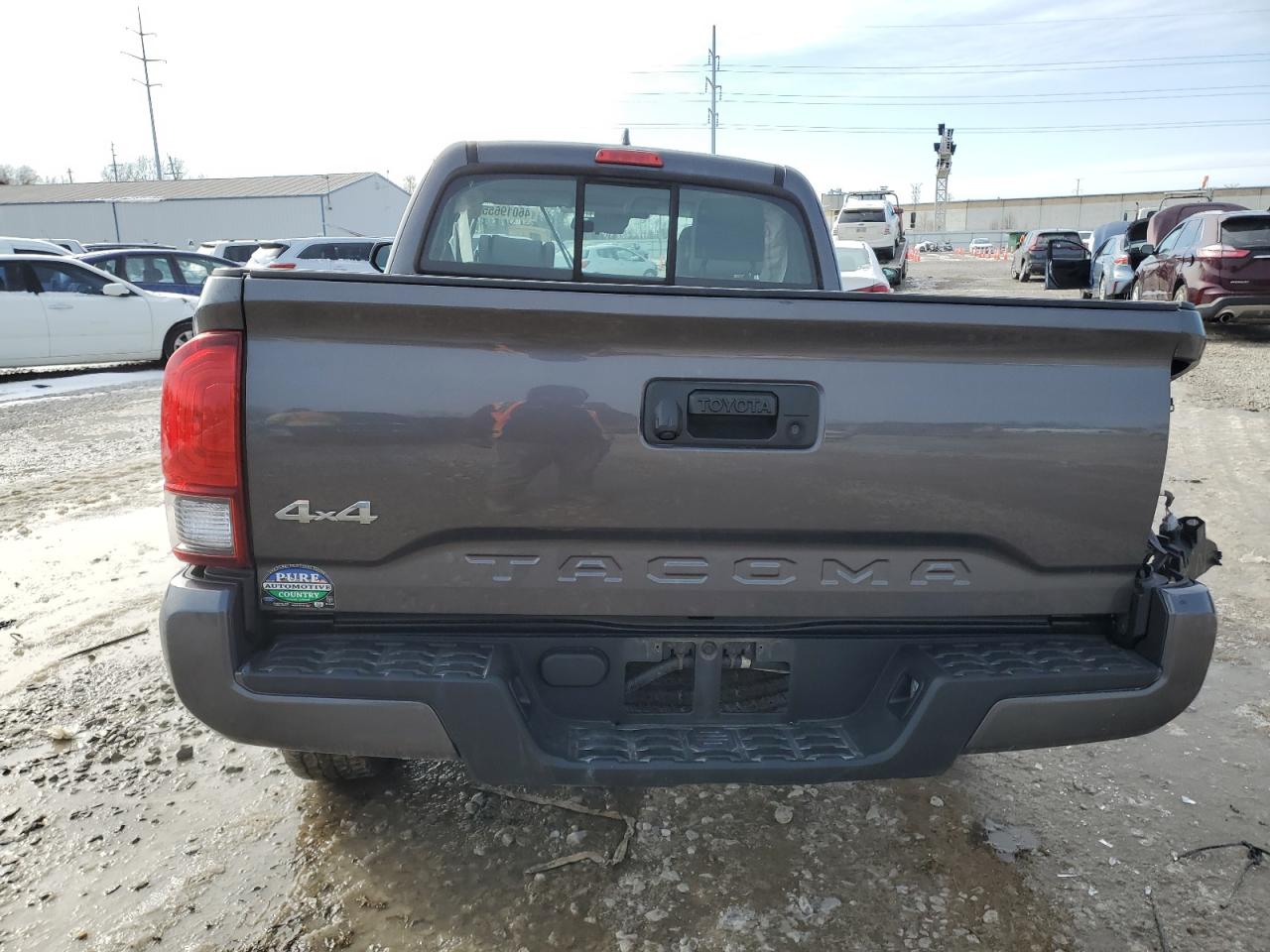 2018 Toyota Tacoma VIN 5TFSX5EN5JX062413 Copart auction photo, front end / rear end damage thumbnail 6