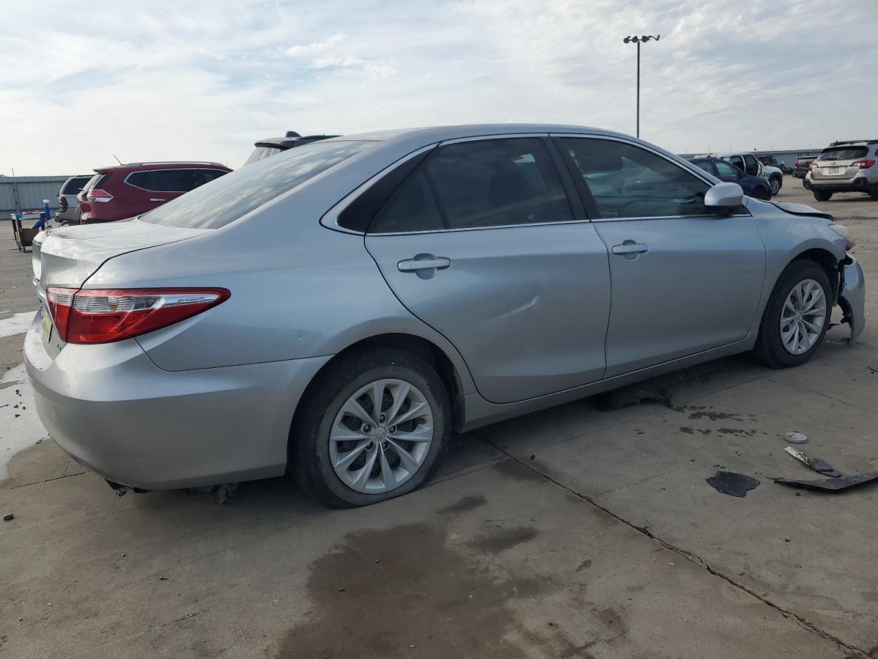 2016 Toyota Camry VIN 4T4BF1FK1GR569322 Copart auction photo, all over damage thumbnail 3