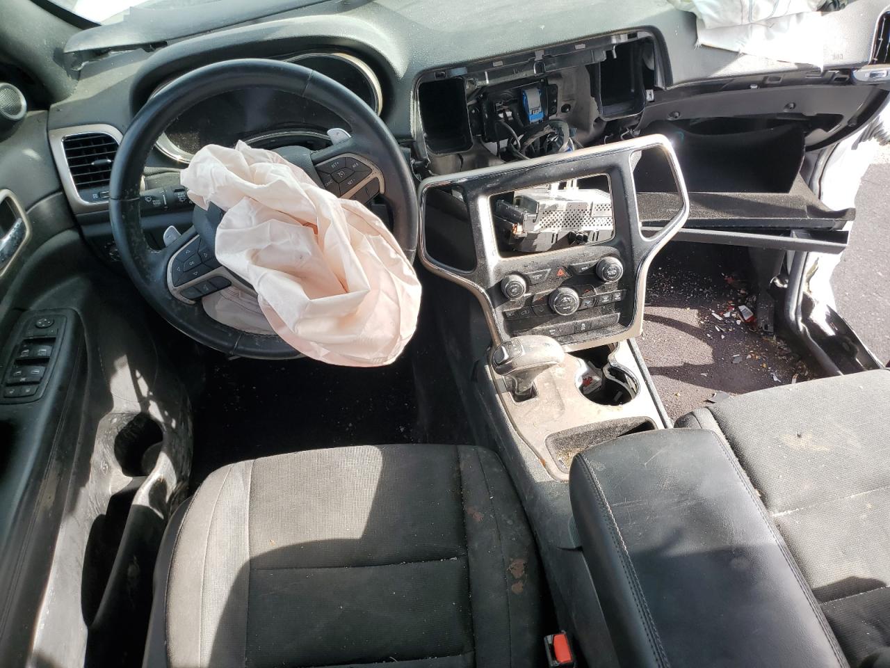 2015 Jeep Grand Cherokee VIN 1C4RJEAG7FC232003 Copart auction photo, all over damage thumbnail 8