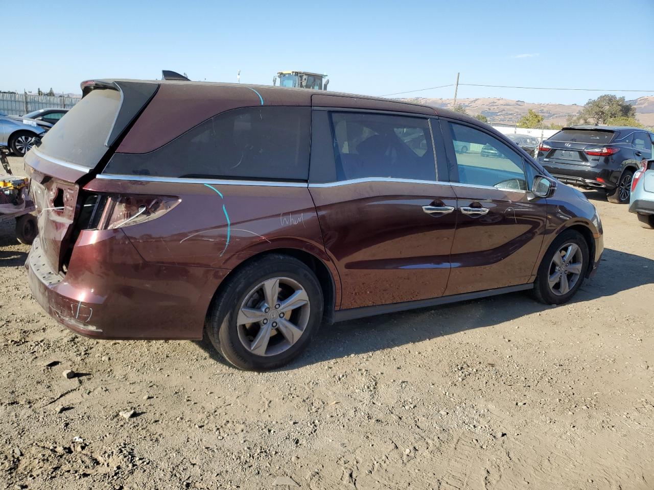 2019 Honda Odyssey VIN 5FNRL6H79KB060351 Copart auction photo, rear end damage thumbnail 3