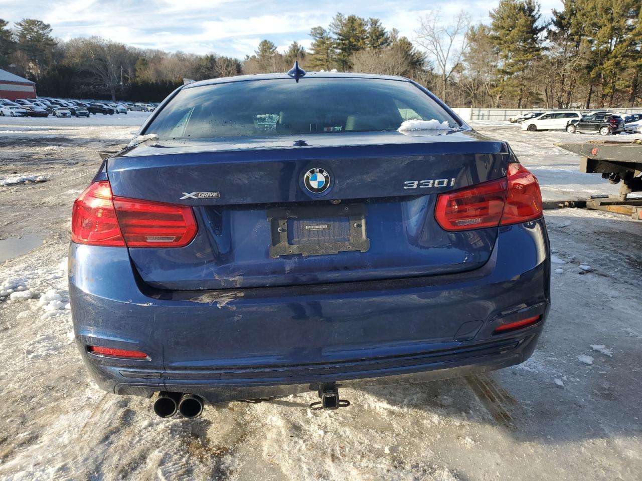 2018 BMW 3er VIN WBA8D9C56JA615650 Copart auction photo, front end / undercarriage damage thumbnail 6