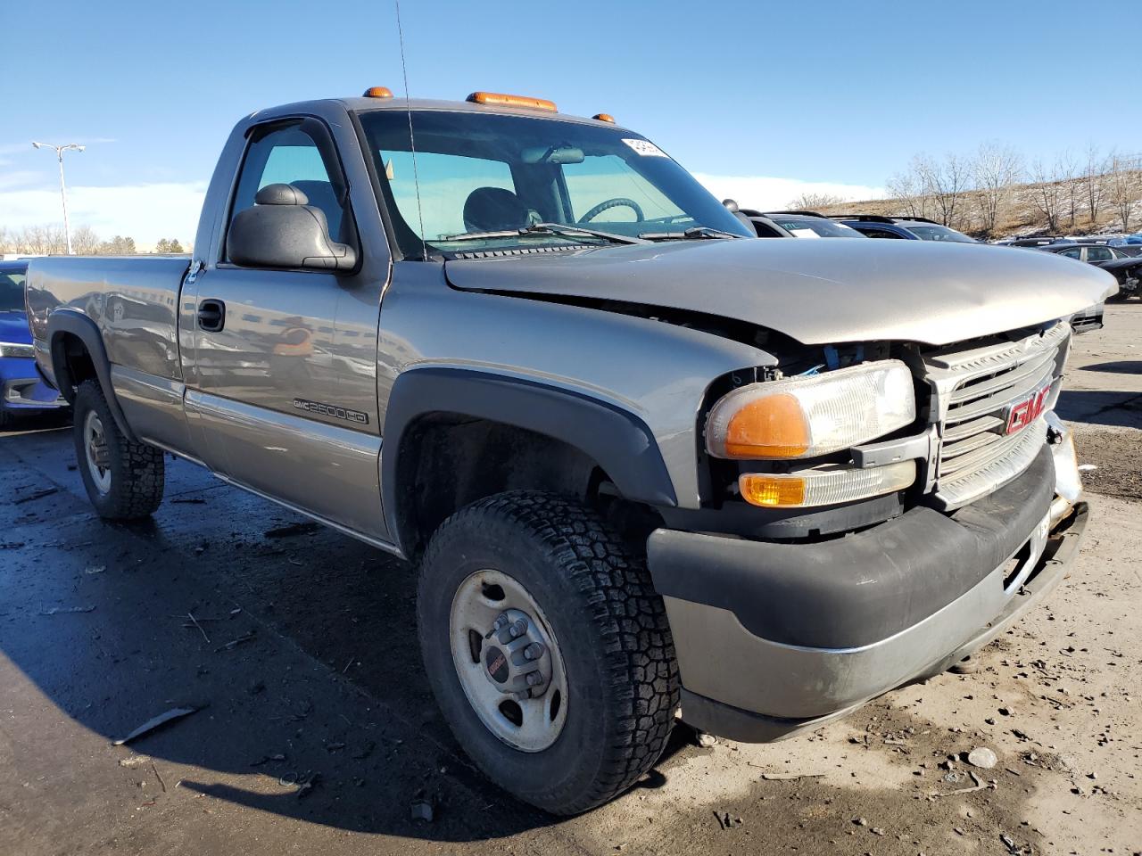 2002 GMC Sierra VIN 1GTHK24U12E186580 Copart auction photo, front end / rear end damage thumbnail 4