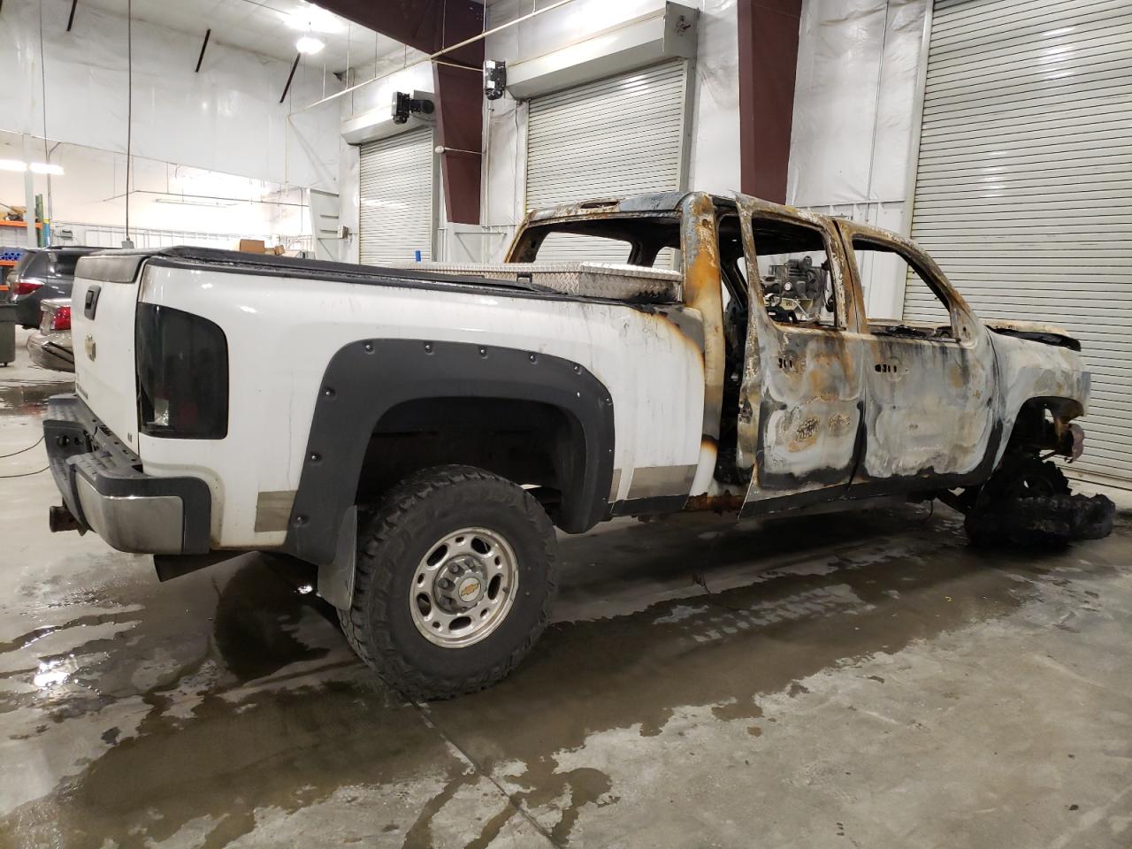2010 Chevrolet Silverado VIN 1GC4KXBG0AF140692 Copart auction photo, burn / rear end damage thumbnail 3