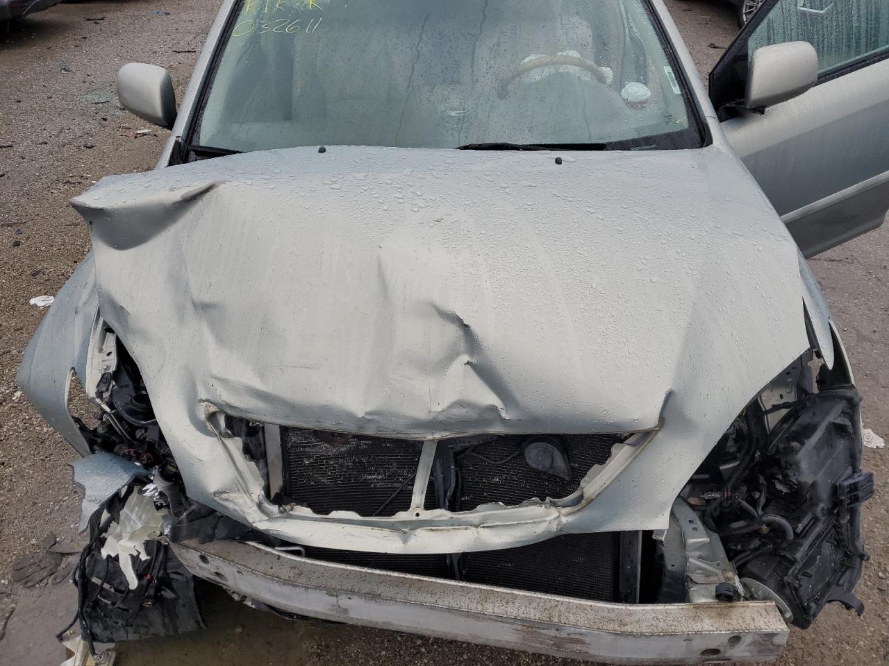 2004 Lexus RX VIN 2T2HA31U84C032611 Copart auction photo, front end / undercarriage damage thumbnail 12