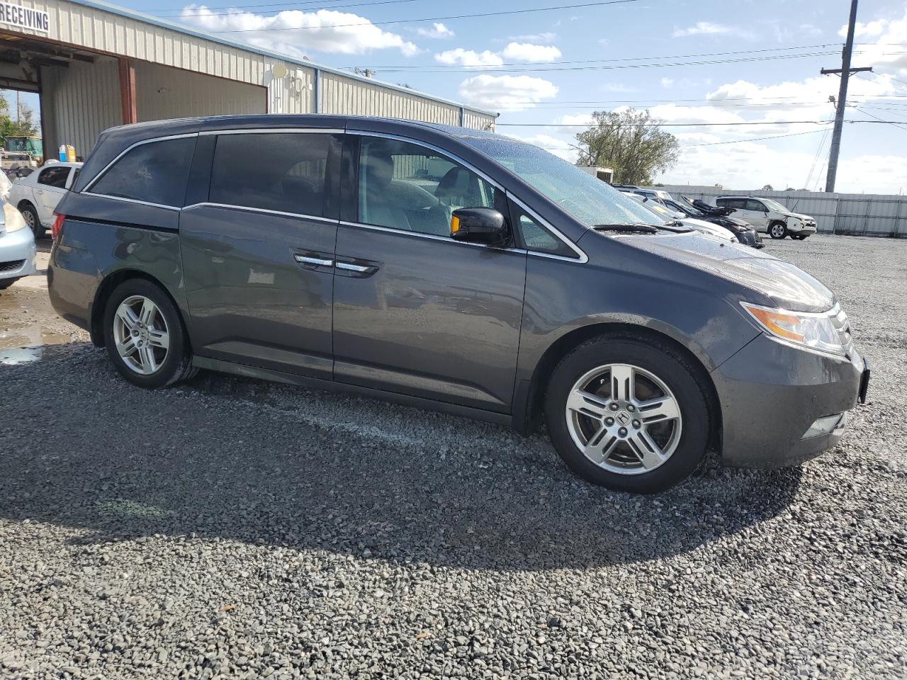 2013 Honda Odyssey VIN 5FNRL5H90DB007715 Copart auction photo, water/flood damage thumbnail 4
