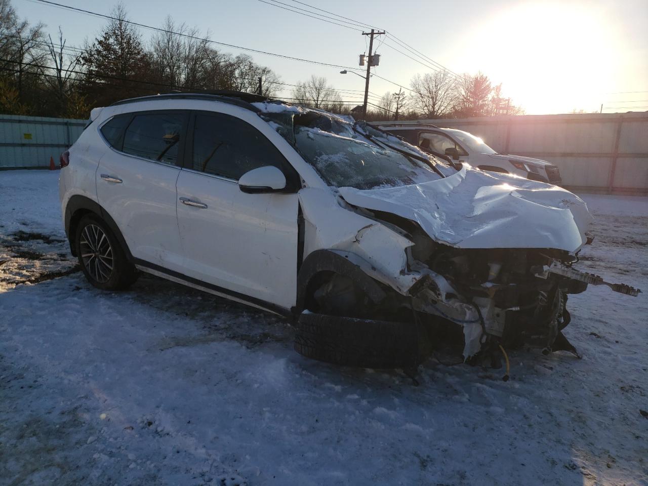 2020 Hyundai Tucson VIN KM8J3CAL3LU242960 Copart auction photo, all over damage thumbnail 4