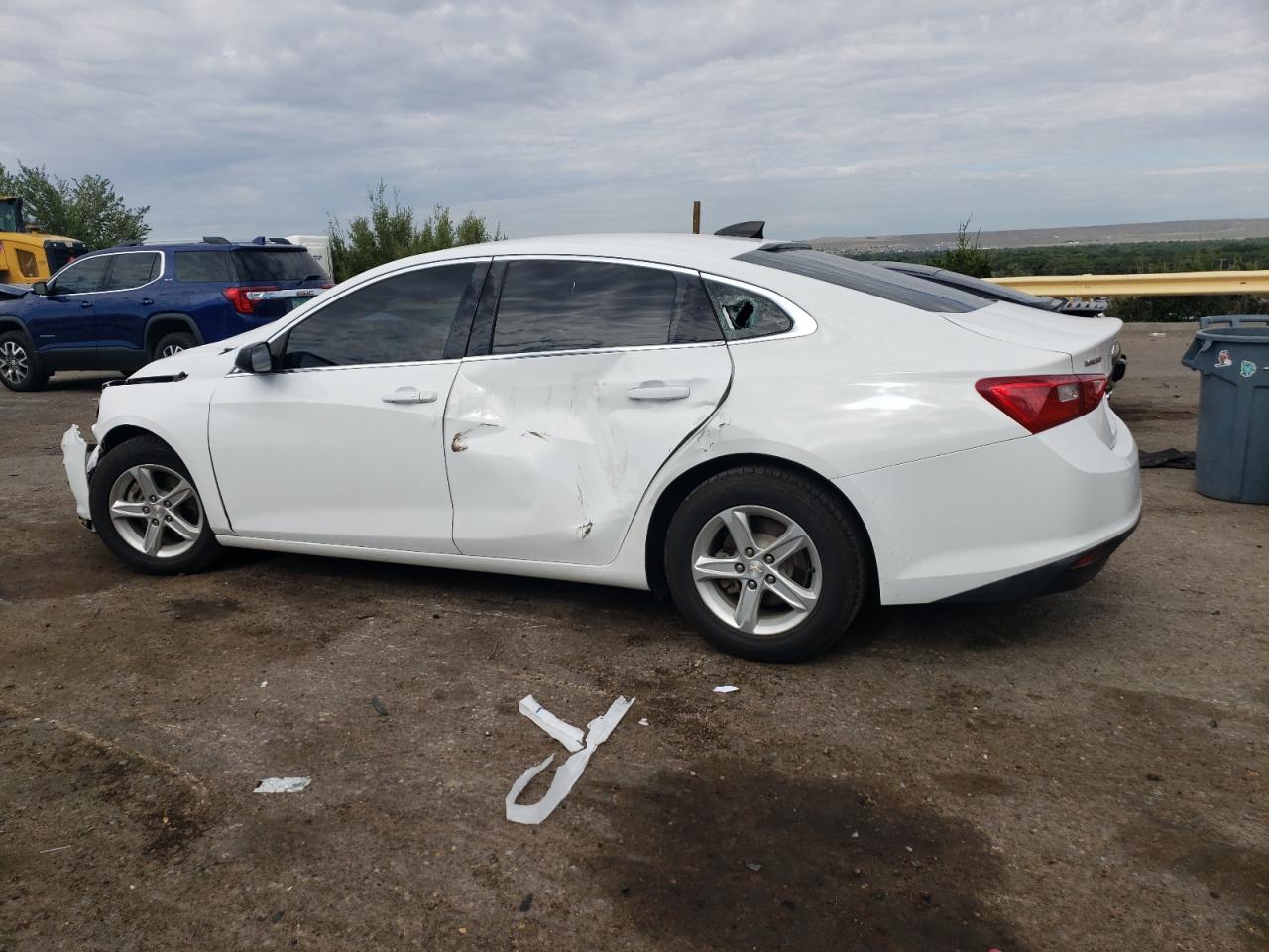 2019 Chevrolet Malibu VIN 1G1ZC5ST5KF183665 Copart auction photo, front end / side damage thumbnail 2