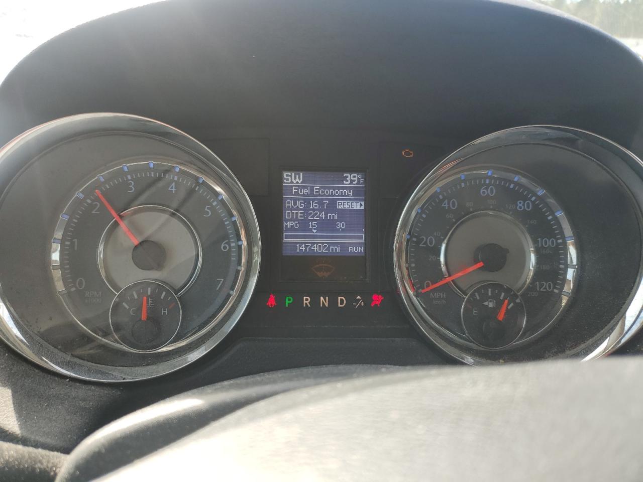 2016 Chrysler Town & Country VIN 2C4RC1CG0GR175572 Copart auction photo, front end damage thumbnail 9