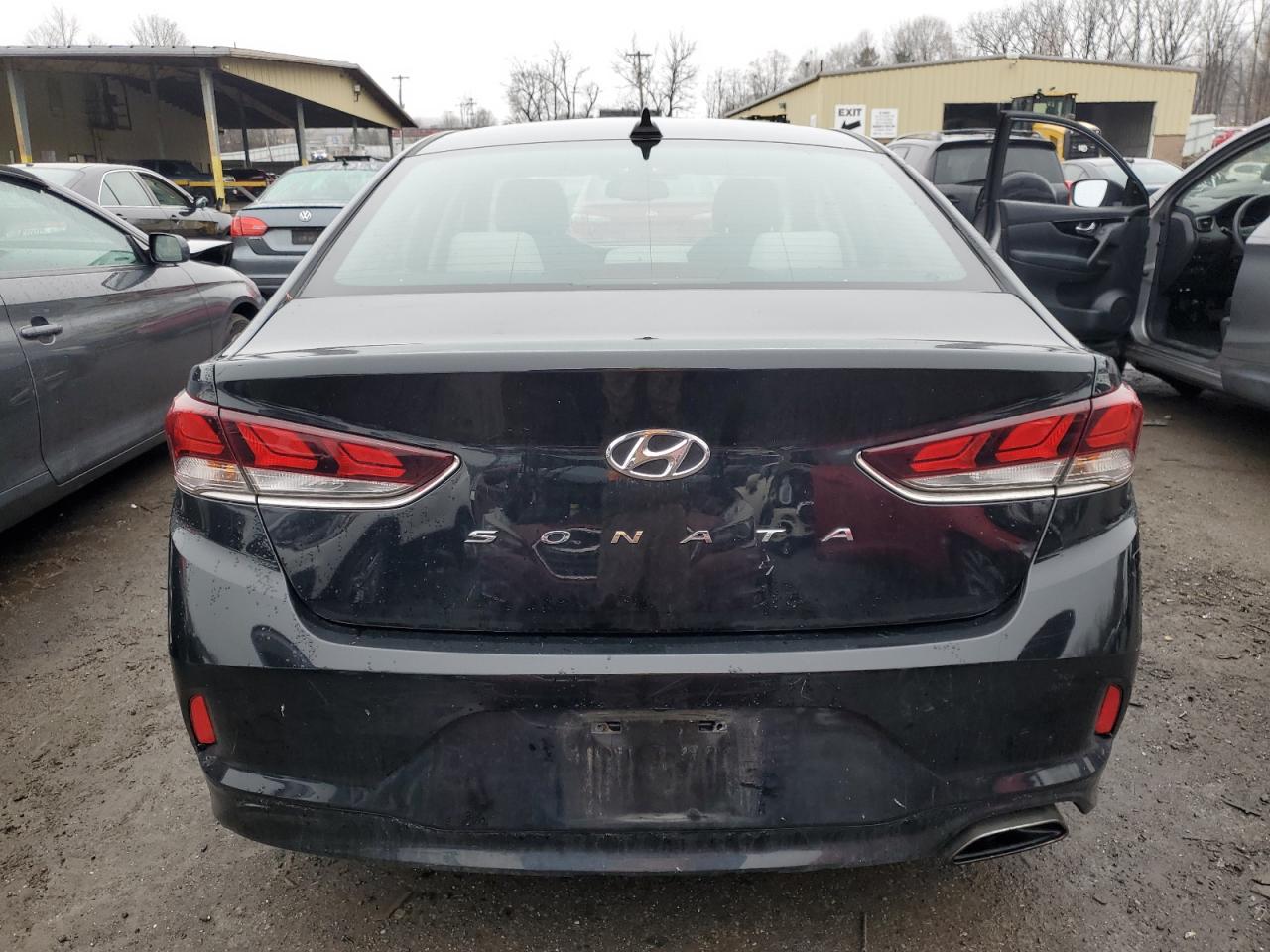 2018 Hyundai Sonata VIN 5NPE34AF5JH652527 Copart auction photo, all over damage thumbnail 6
