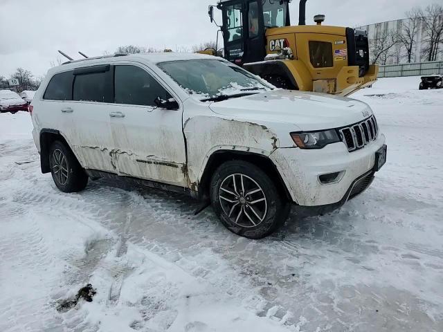 2018 Jeep Grand Cherokee VIN 1C4RJFBG0JC241266 Copart auction photo, front end / side damage thumbnail 12