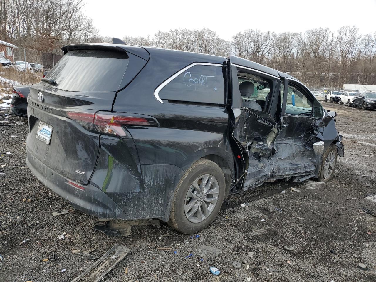 2025 Toyota Sienna VIN 5TDYRKEC2SS235037 Copart auction photo, front end / side damage thumbnail 3