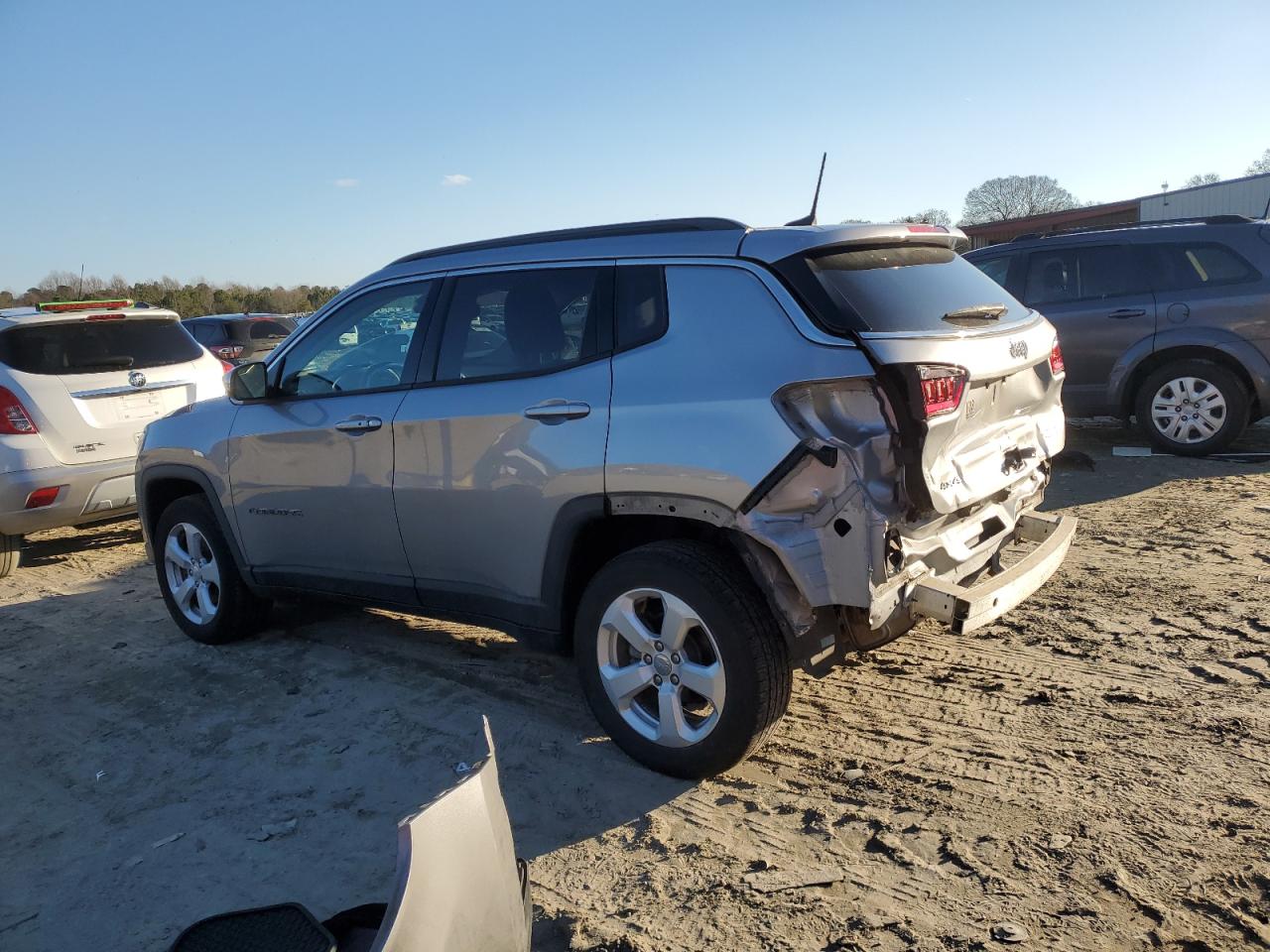 2018 Jeep Compass VIN 3C4NJDBB5JT359891 Copart auction photo, rejected repair / rear end damage thumbnail 2