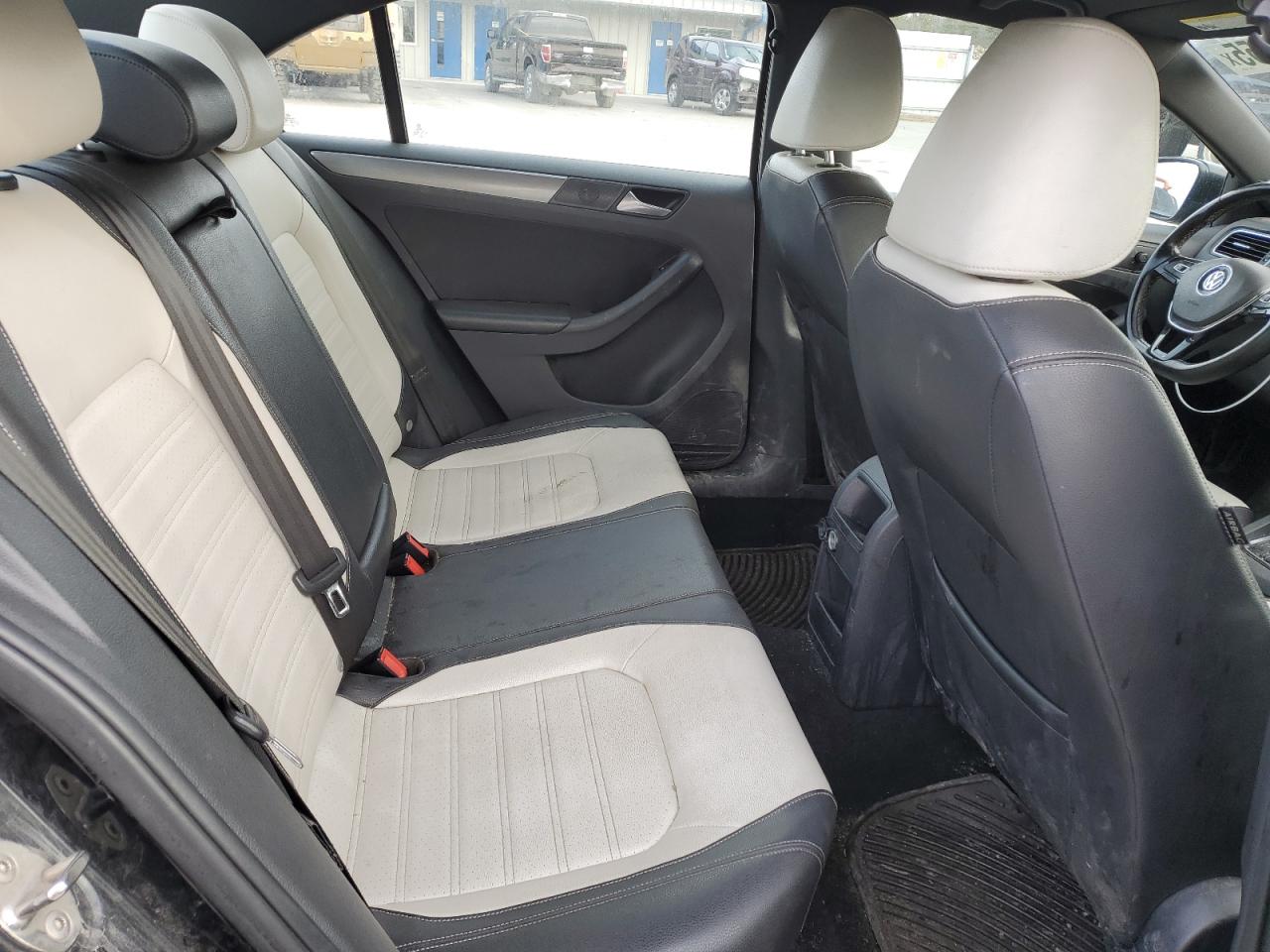 2016 Volkswagen Jetta VIN 3VWD17AJ7GM401533 Copart auction photo, rear end damage thumbnail 10