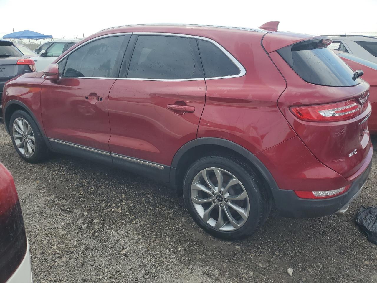 2019 Lincoln MKC VIN 5LMCJ2D94KUL07299 Copart auction photo, water/flood damage thumbnail 2