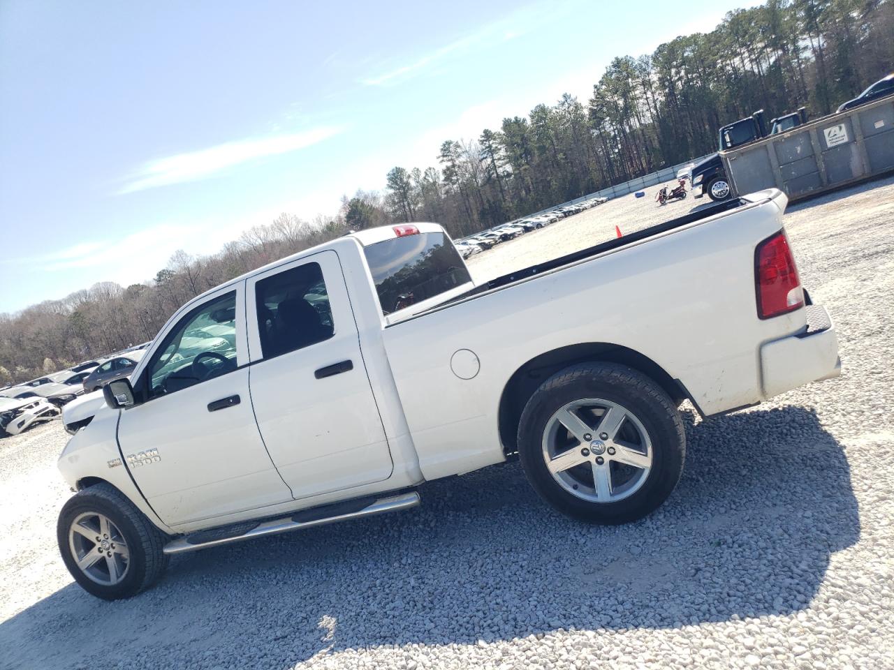 2016 RAM 1500 VIN 1C6RR6FT6GS405058 Copart auction photo, front end / minor dent/scratches damage thumbnail 2