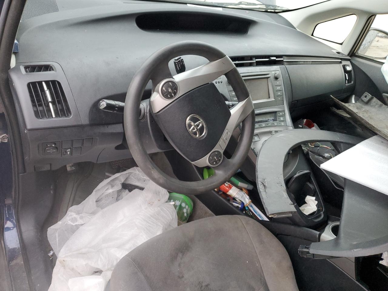 2015 Toyota Prius VIN JTDKN3DU3F1915338 Copart auction photo, all over / undercarriage damage thumbnail 8