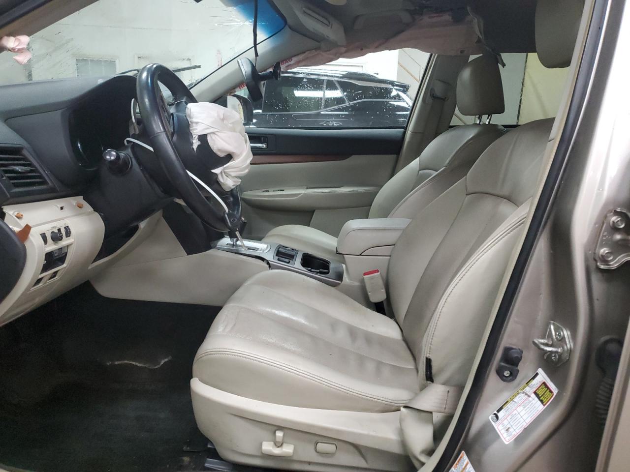 2014 Subaru Outback VIN 4S4BRCLC2E3319911 Copart auction photo, front end / side damage thumbnail 7
